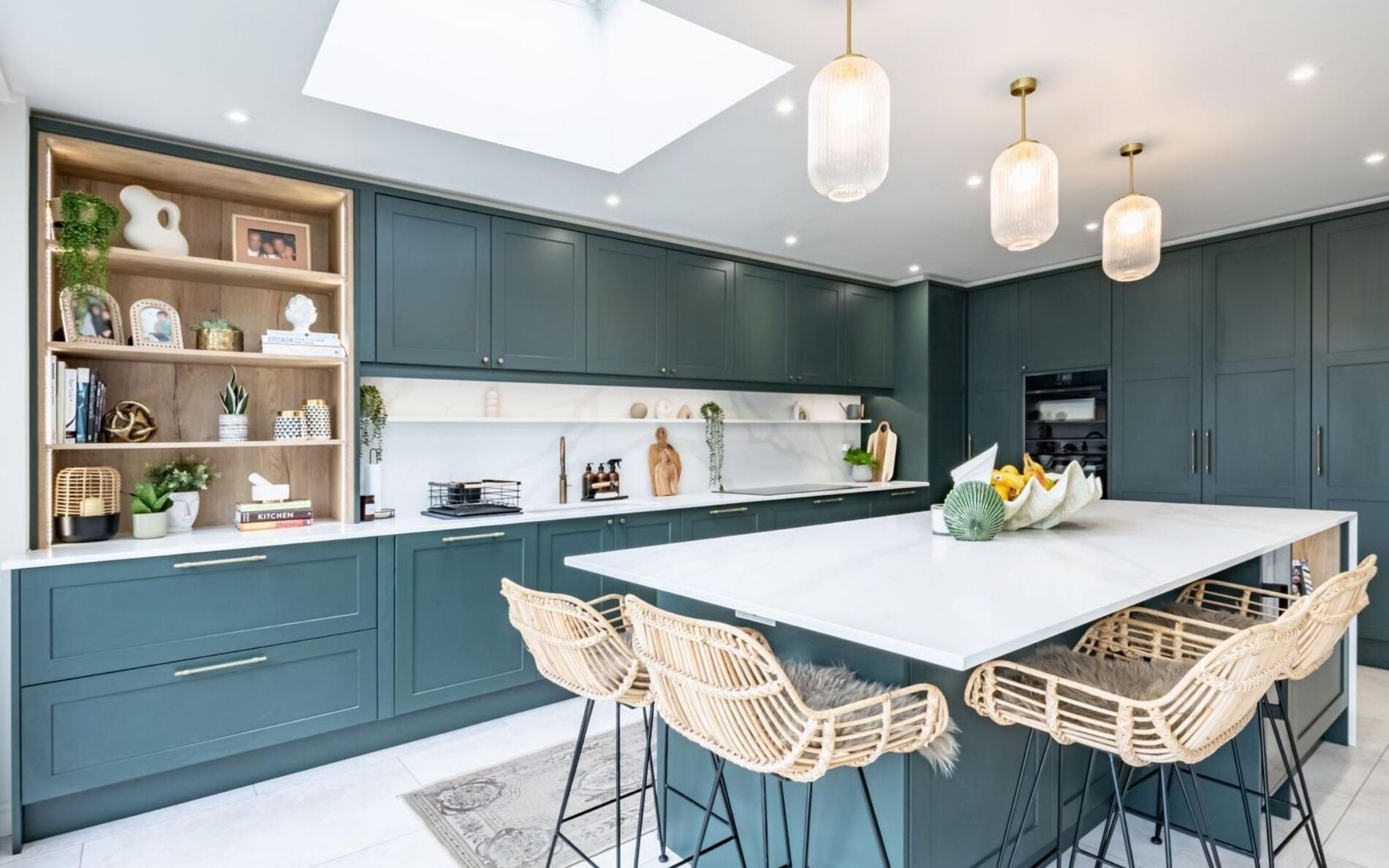 Aldana Kitchen in Deep Forest by Kitchen Ergonomics