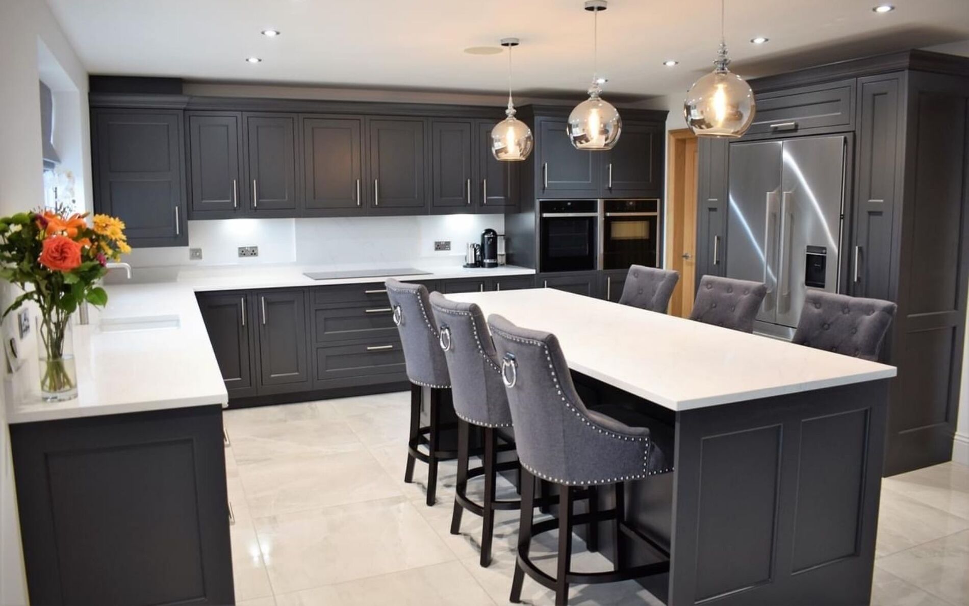 Belgravia Kitchen in Graphite by Everfine Installations