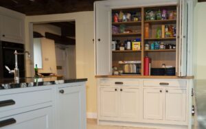 Belgravia Kitchen in Shell and Cashmere by Sarah Jane Kitchens