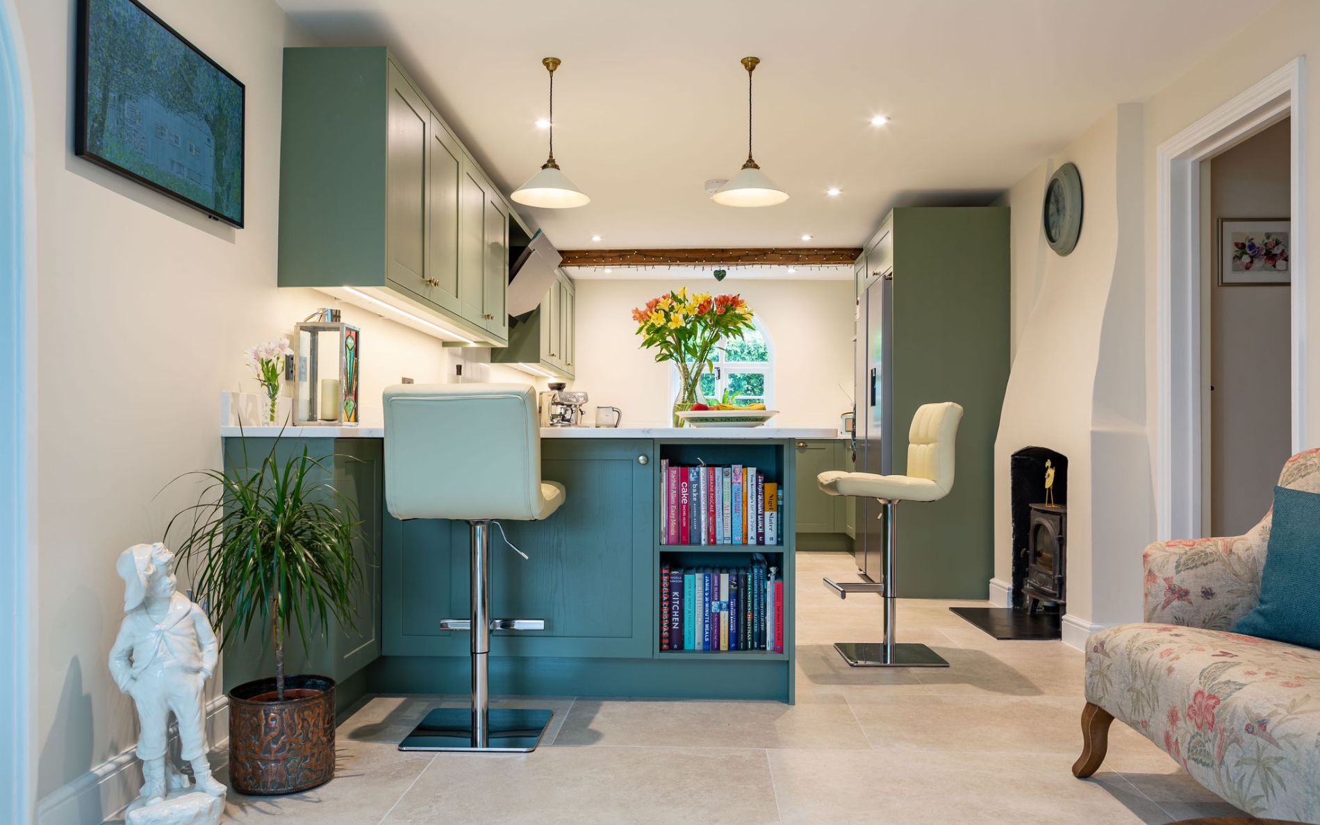 Aldana Kitchen in Colour Matched Green by Kitchen Ergonomics