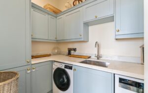 Aldana Utility in Pantry Blue by Make Kitchens
