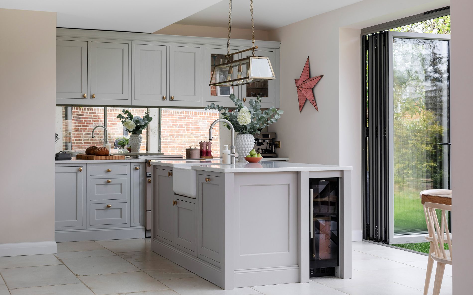 Belgravia Kitchen in Light Grey & Cashmere by Ella Austin Kitchens