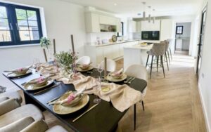 Clifden Kitchen in Porcelain by Martin Thompson Joinery