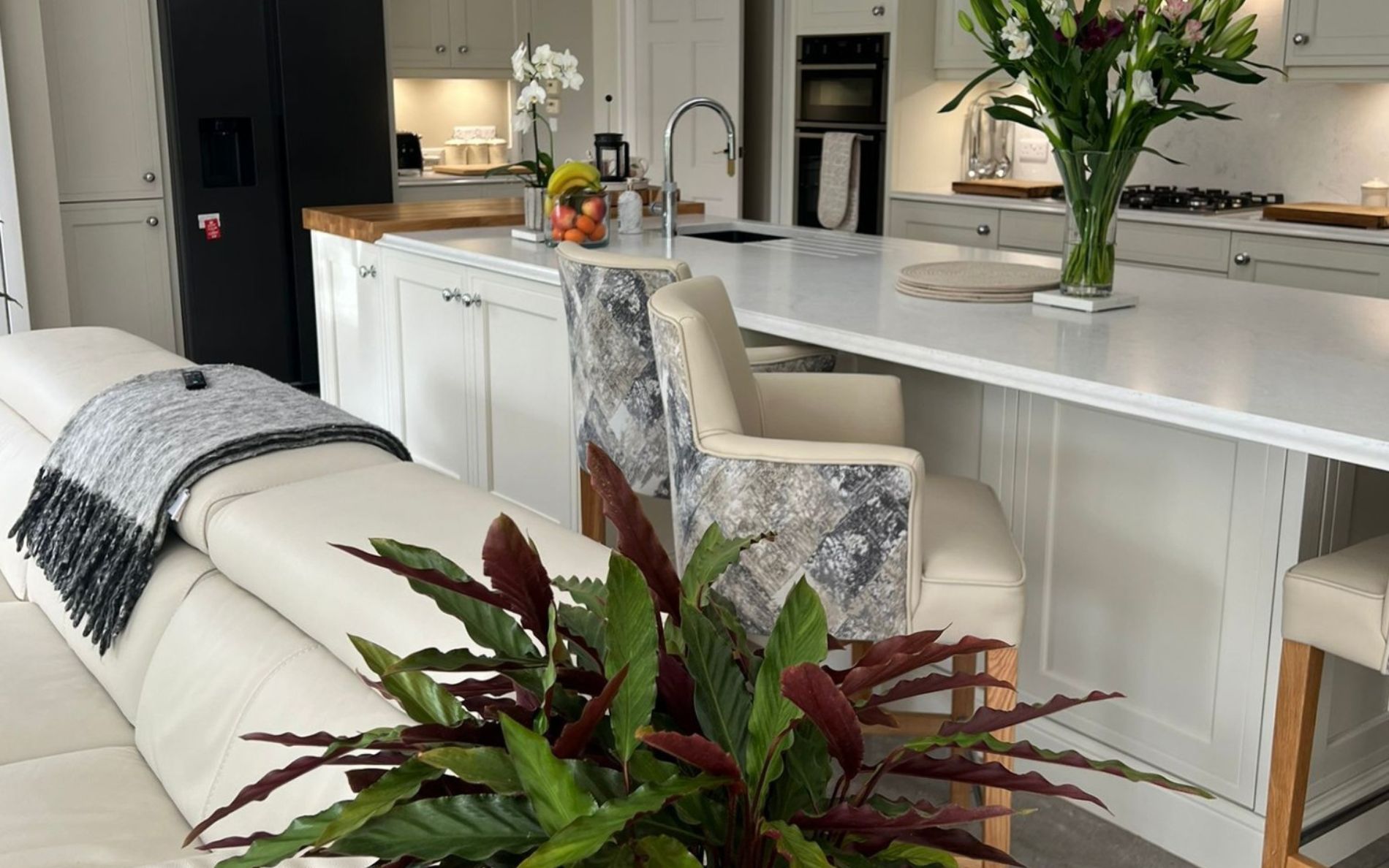 Winslow Kitchen in Porcelain by LD Units