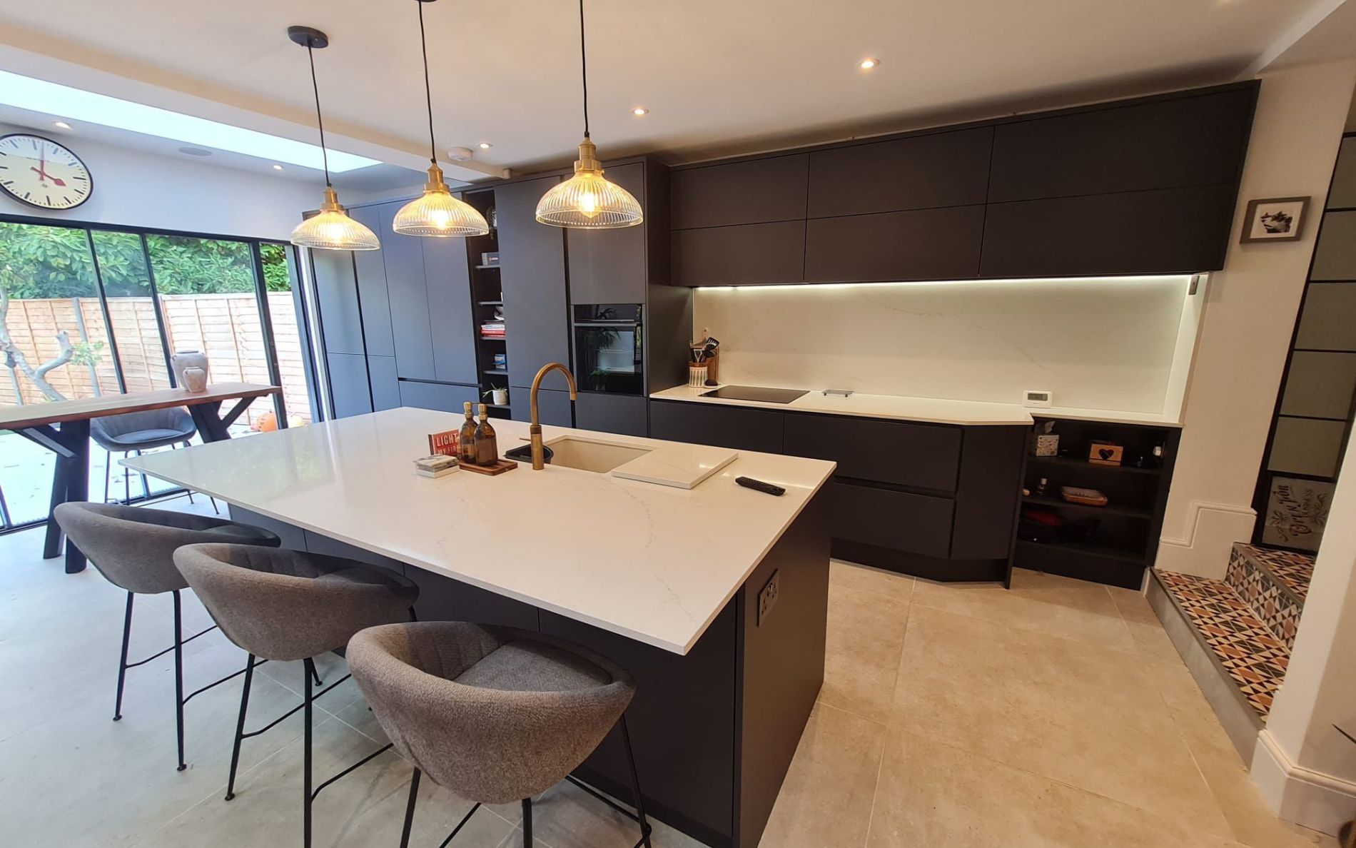 Zola Soft-Matte Kitchen in Graphite by Kitchen Ergonomics