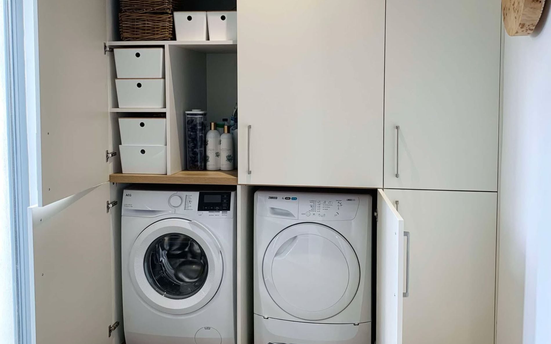 Zola Soft-Matte Utility Room in Porcelain by Hanna Bros
