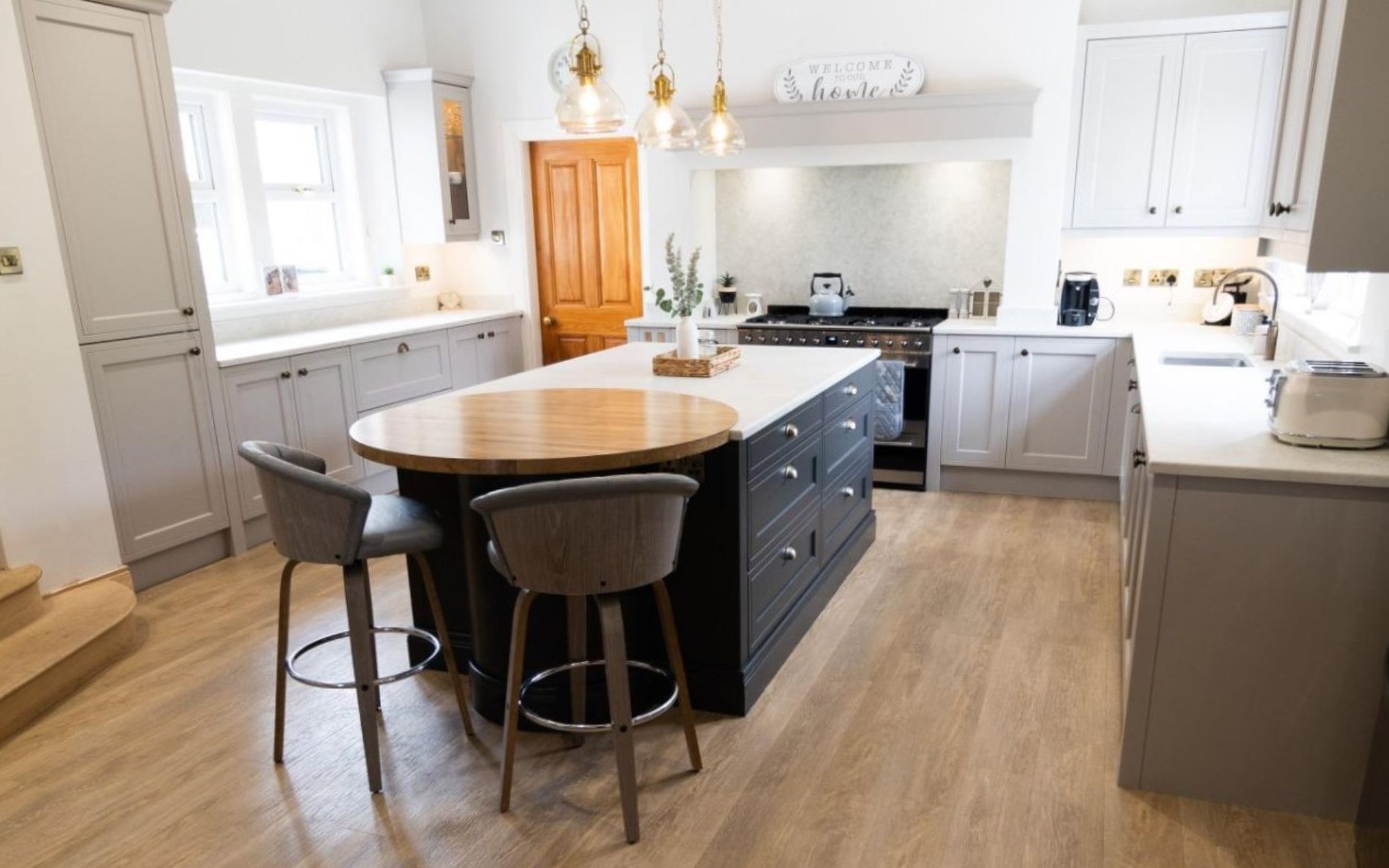 Winslow Kitchen in Cashmere & Graphite by Glenwood of Antrim