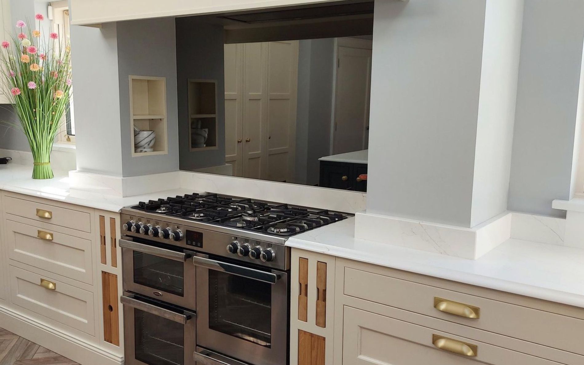 Belgravia Kitchen in Shell & Deep Forest by Sheelan Kitchens