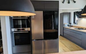 Strada Matte Kitchen in Graphite by Hanna Bros