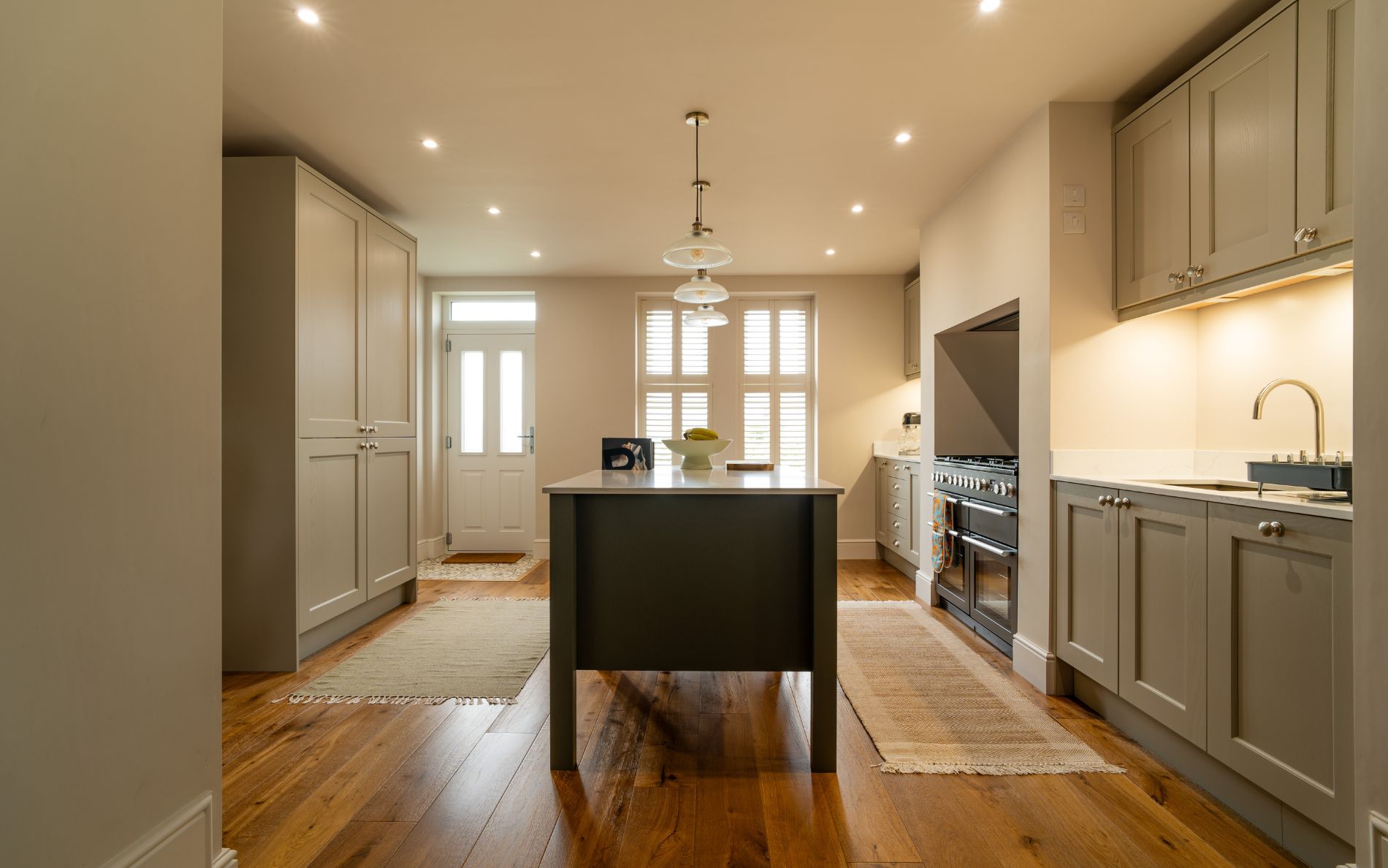 Wakefield Kitchen in Stone & Willow by Creating Spaces