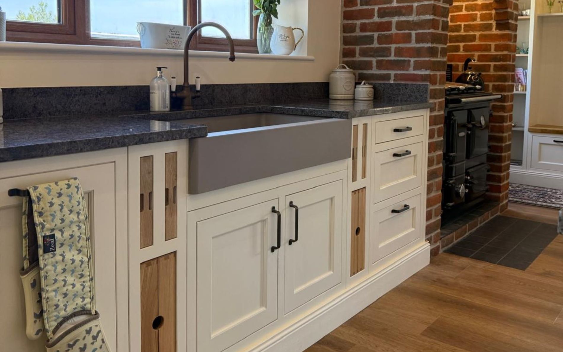 Belgravia Kitchen in Ivory by Kitchen Collection