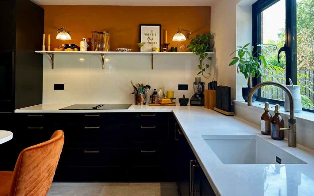 Aldana Kitchen in Cannon Black by Roma Interiors