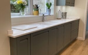 Harborne Kitchen in Reed Green by Walrow Kitchens