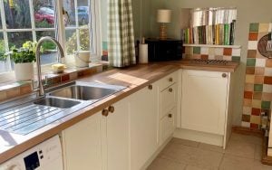 Aldana Kitchen in Porcelain by Walrow Kitchens