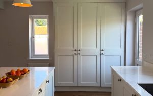 Kensington Kitchen in Porcelain by Thomson Interiors