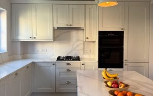 Kensington Kitchen in Porcelain by Thomson Interiors