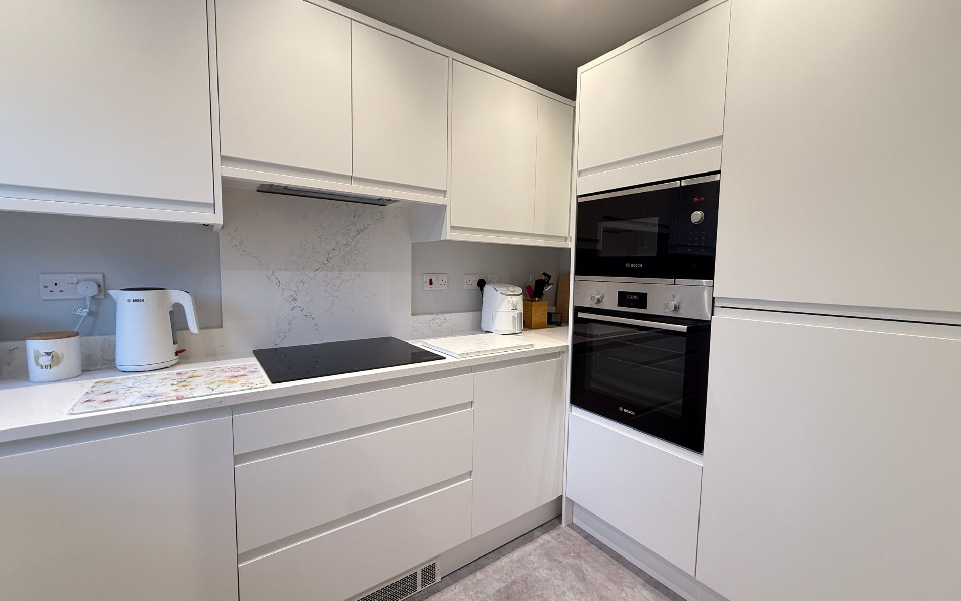 Strada Matte Kitchen in White by Saturn Interiors