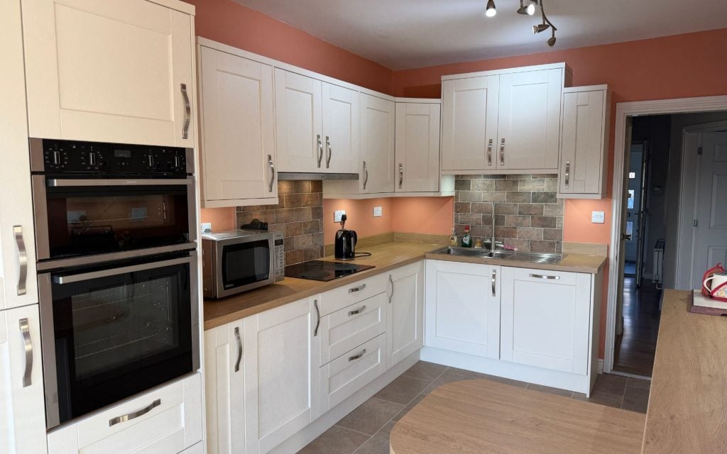 Kensington Kitchen in Ivory by Holtams