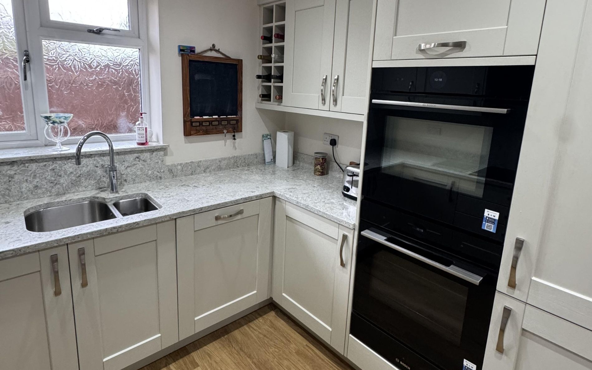 Kensington Kitchen in Mussel by The Kitchen Broker