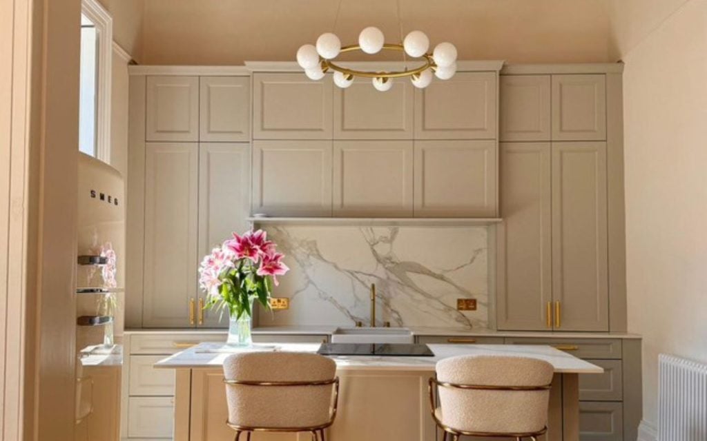 Lawrenson Kitchen in Taupe Grey by The Kitchen Den