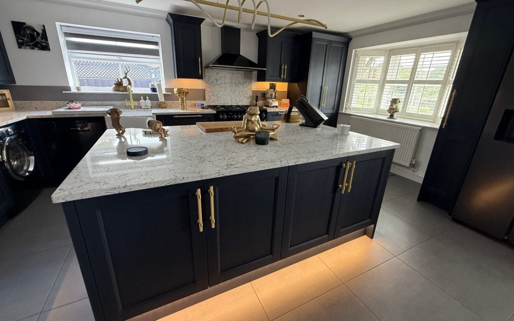Pembridge Kitchen in Indigo by Lemongrass Kitchens