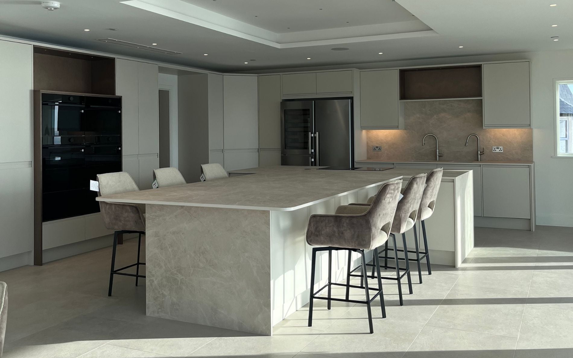 Strada Matte Kitchen in Shell by Cader Kitchens