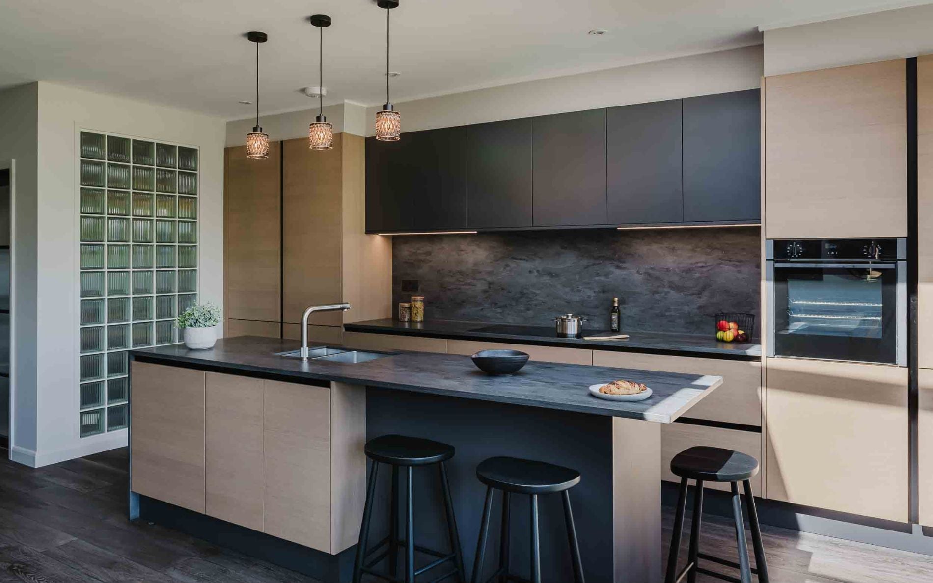 Zola Matte & Tavola Kitchen in Graphite & Parched Oak by Kitchens By Design