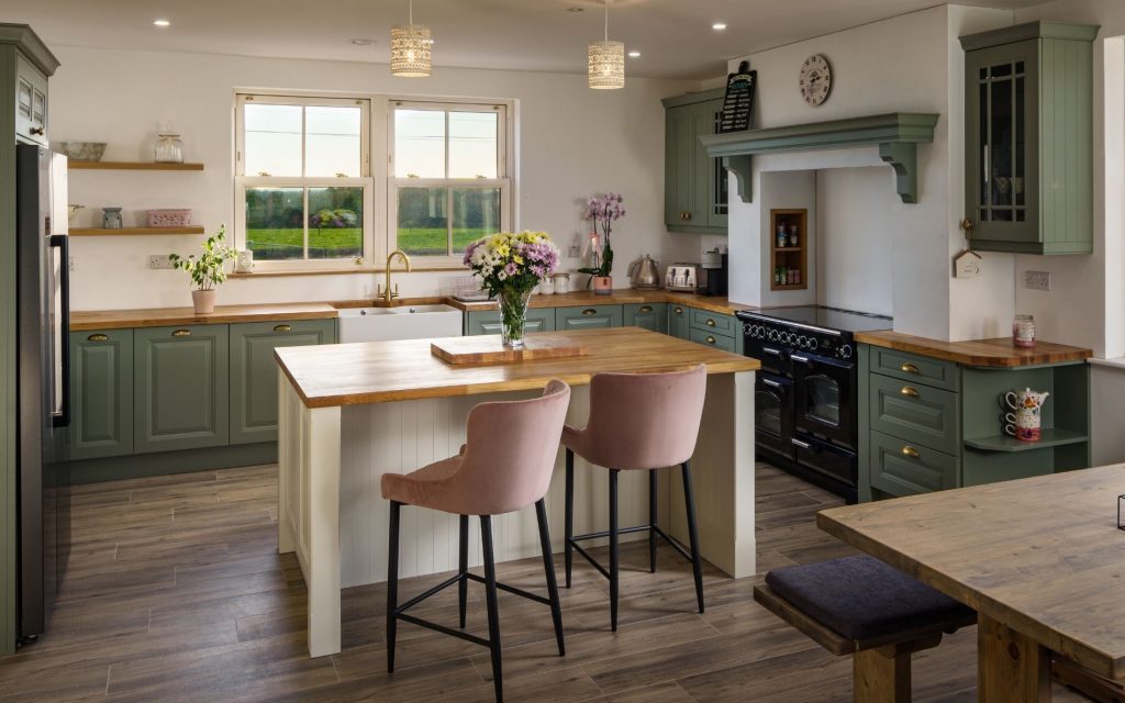 Jefferson Kitchen by Willow & Porcelain by DWK