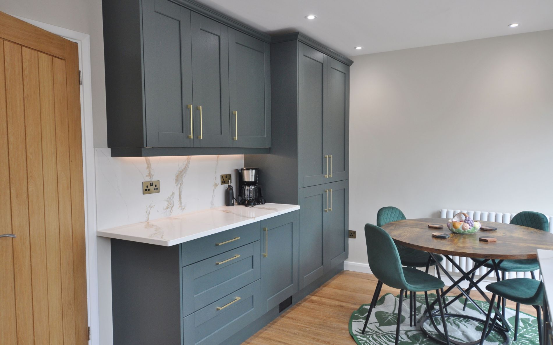 Kensington Kitchen in Heritage Green by Family Kitchens