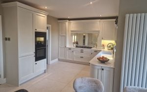 Lawrenson Kitchen in Porcelain by Timeless Kitchens
