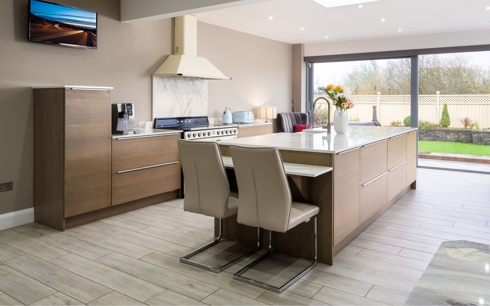 Tavola Kitchen in Weathered Silver by DWK