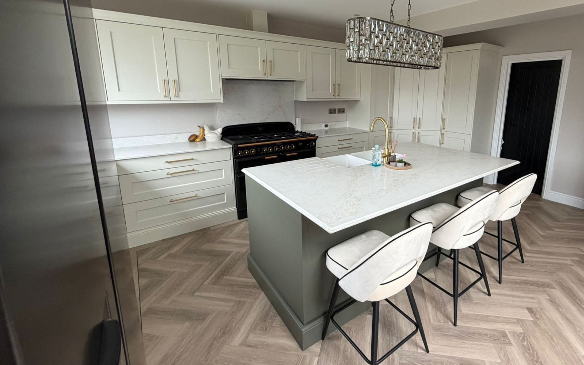 Wakefield Kitchen in Porcelain & Willow by Silver Birch Kitchen Design