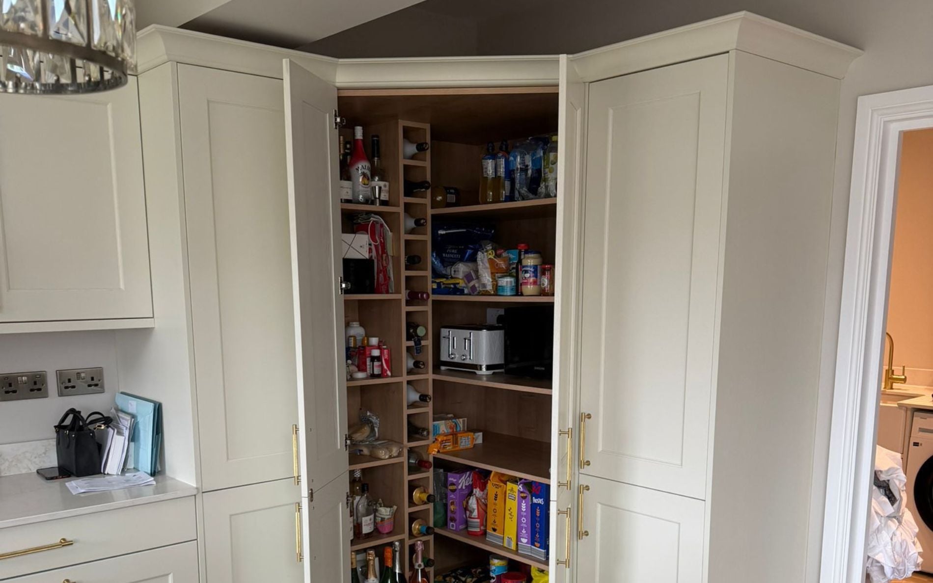 Wakefield Kitchen in Porcelain & Willow by Silver Birch Kitchen Design