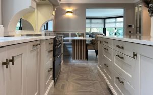 Wakefield Kitchen in Shell by LA Kitchens