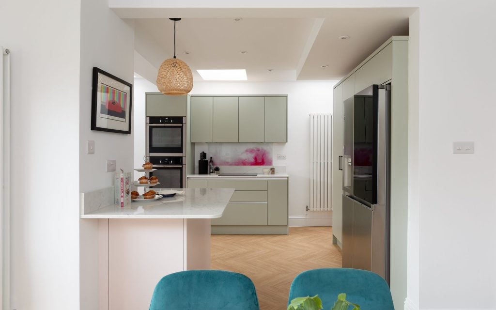 Zola Matte, Mr & Mrs Benn, Farnham