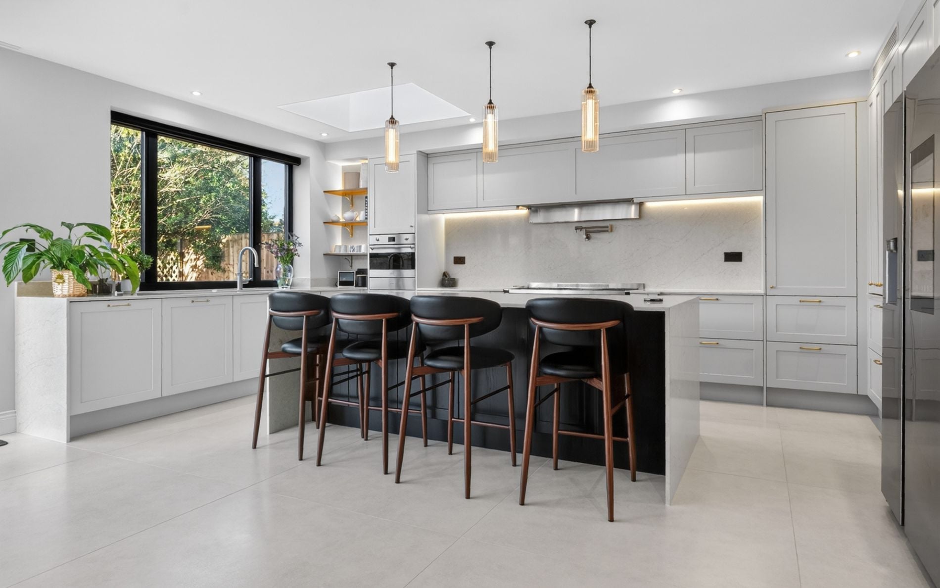 Aldana Kitchen in Light Grey & Graphite by Portfolio Kitchens