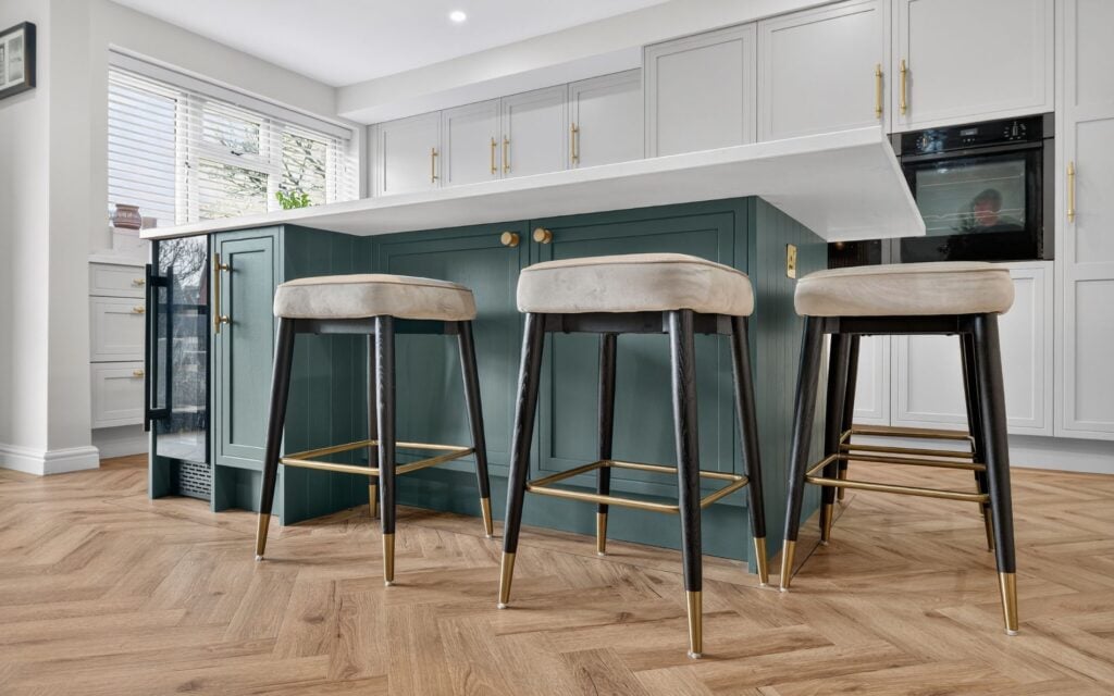 Arrington Kitchen in Light Grey & Viridian by Portfolio Kitchens